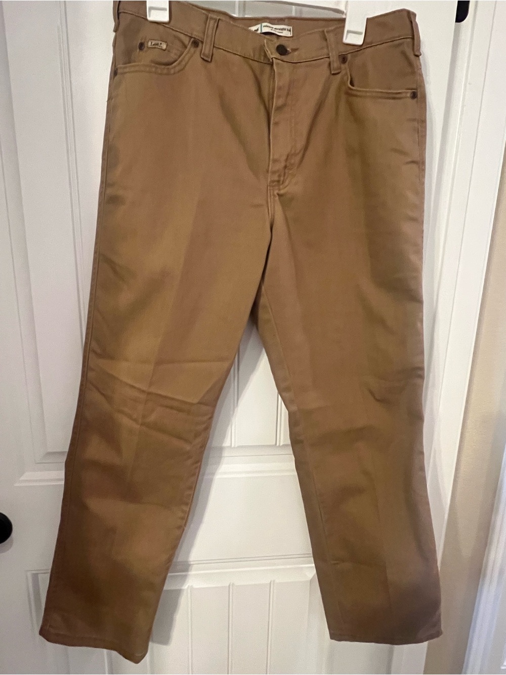 Vintage Women’s Lee Relaxed Straight Leg at the Waist Tan Jeans